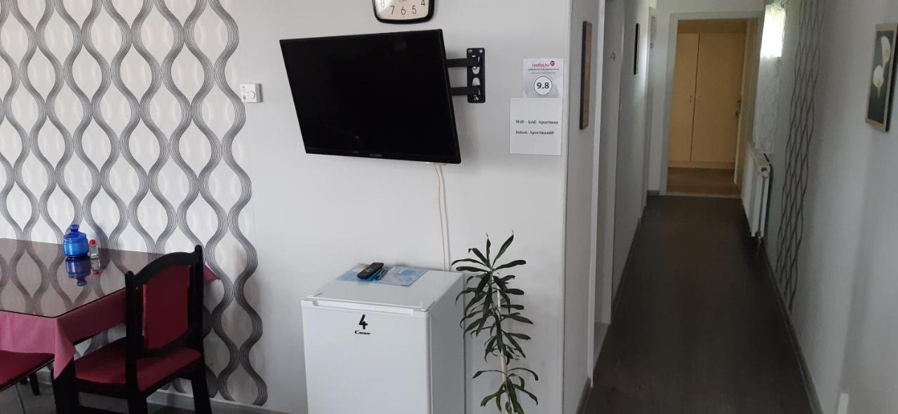 Hajnalka Vendeghaz Hotel Bük Buitenkant foto