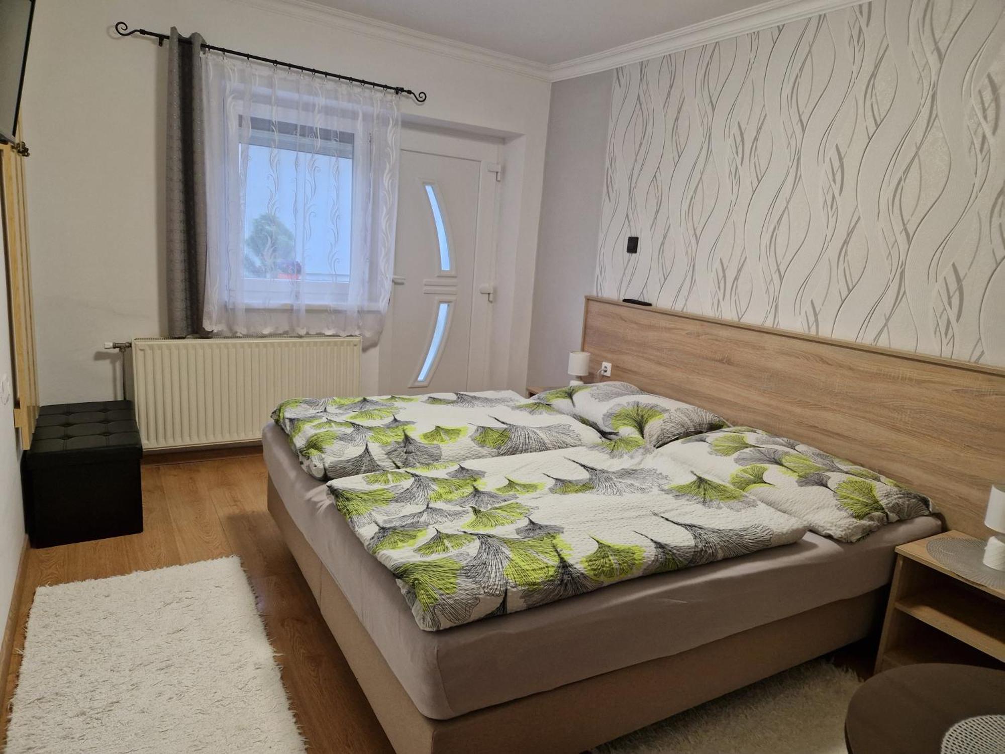 Hajnalka Vendeghaz Hotel Bük Buitenkant foto